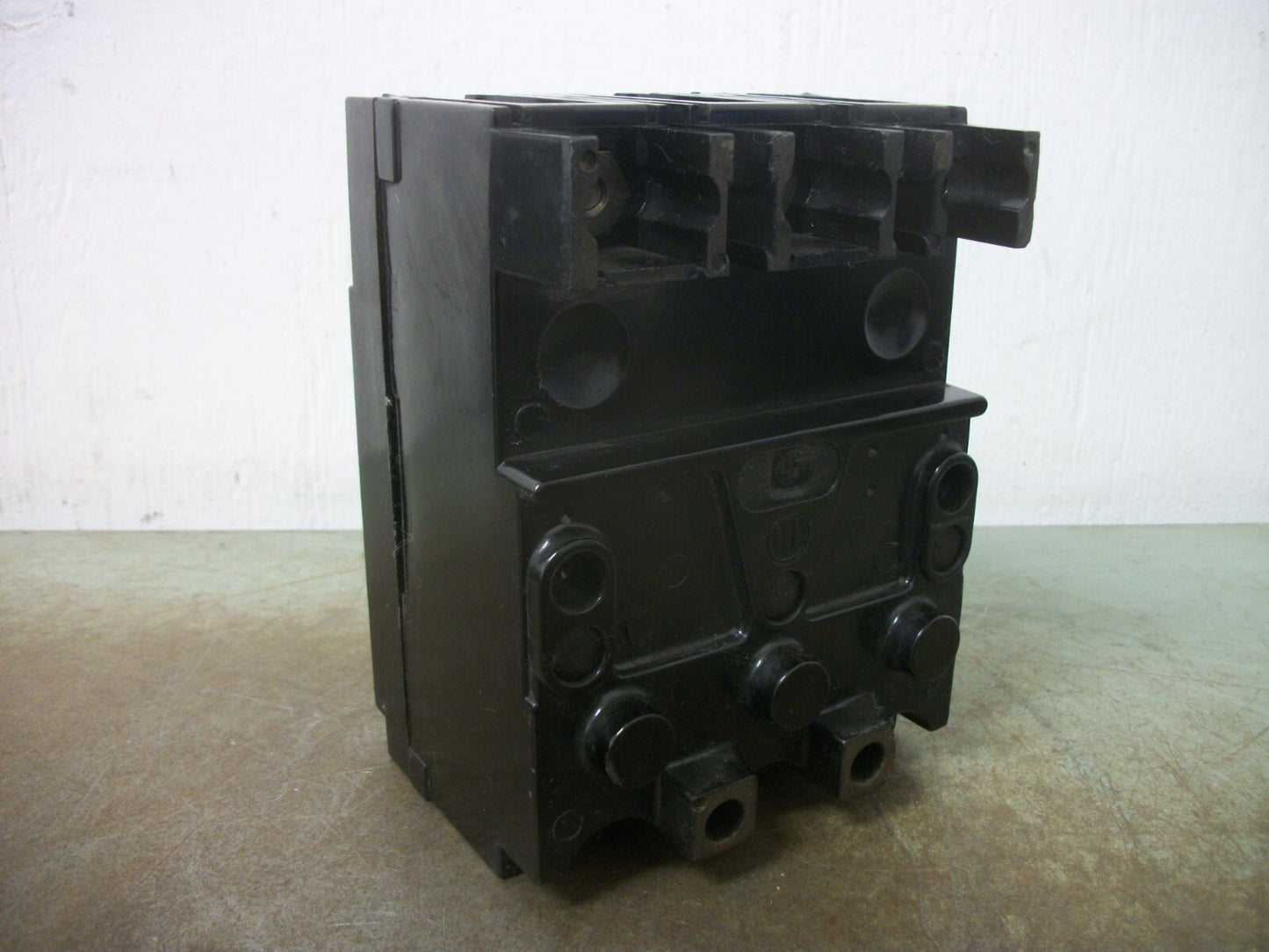 SIEMENS ITE EF3 CIRCUIT BREAKER EF3B030 30AMP 600VOLT 3POLE