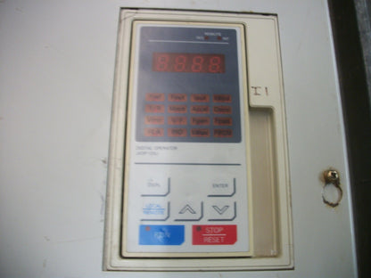 SAFTRONICS VARIABLE FREQUENCY AC DRIVE CIMR-P5U4045F 460VOLT 3PH 96AMP