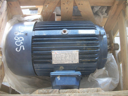 NORTH AMERICAN 5HP 215T TEFC AC MOTOR PE215T-5-6C 460VOLT 3PH 1170RPM NEW
