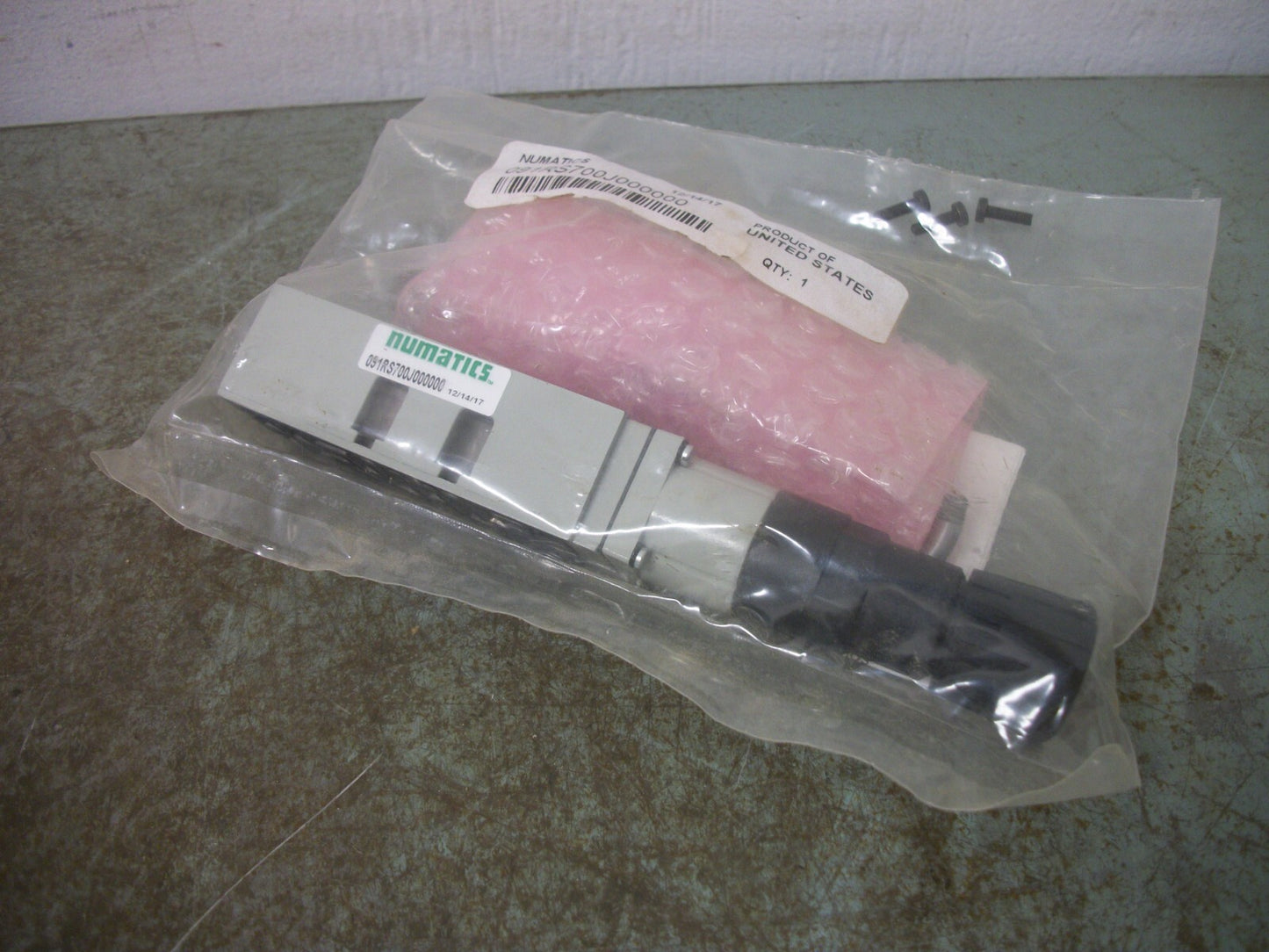 NUMATICS PNEUMATIC PRESSURE REGULATOR 091RS700J000000 NEW