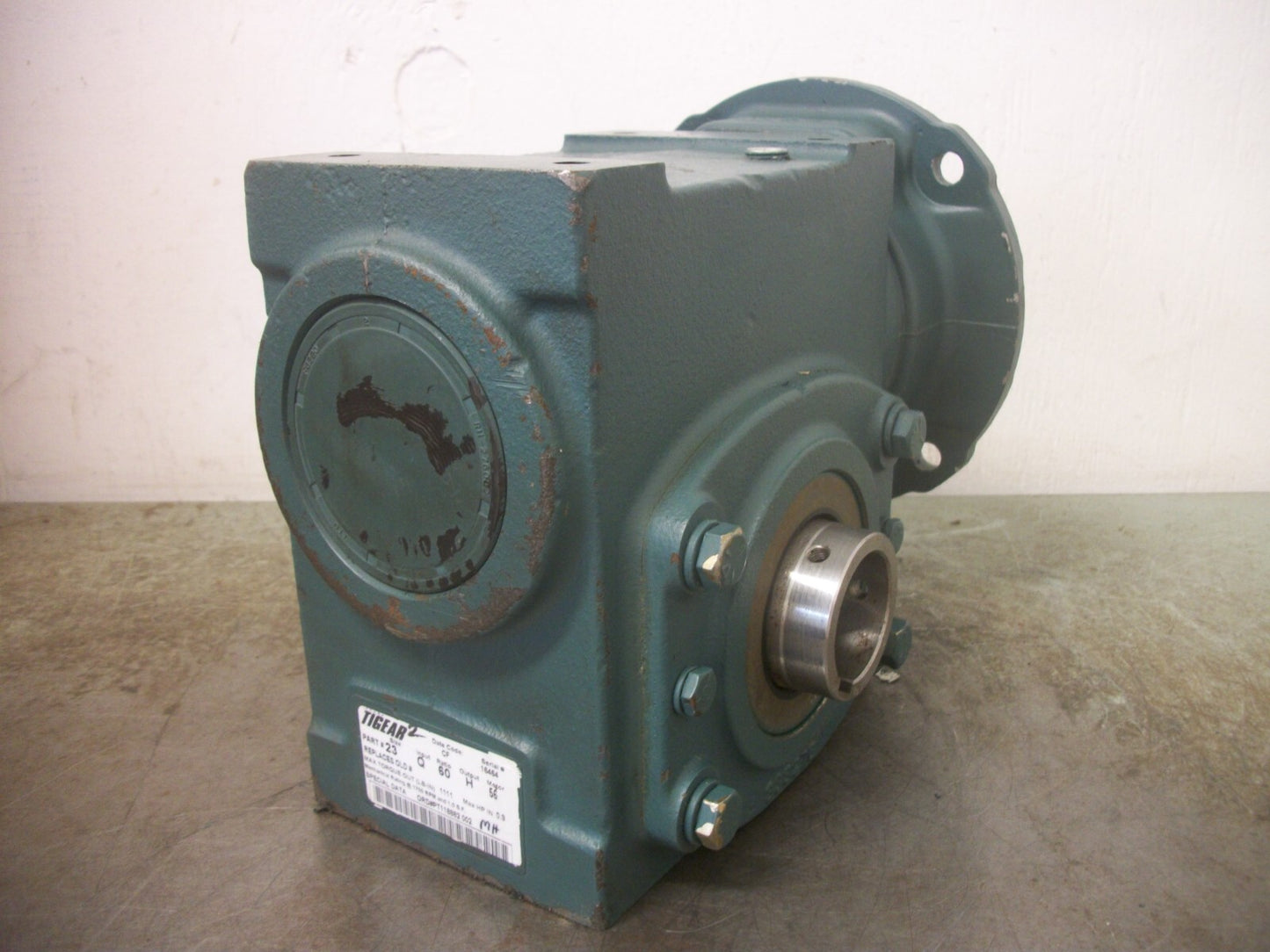 DODGE TIGEAR 2 0.9HP GEAR BOX SPEED REDUCER 23Q60H56 1750RPM