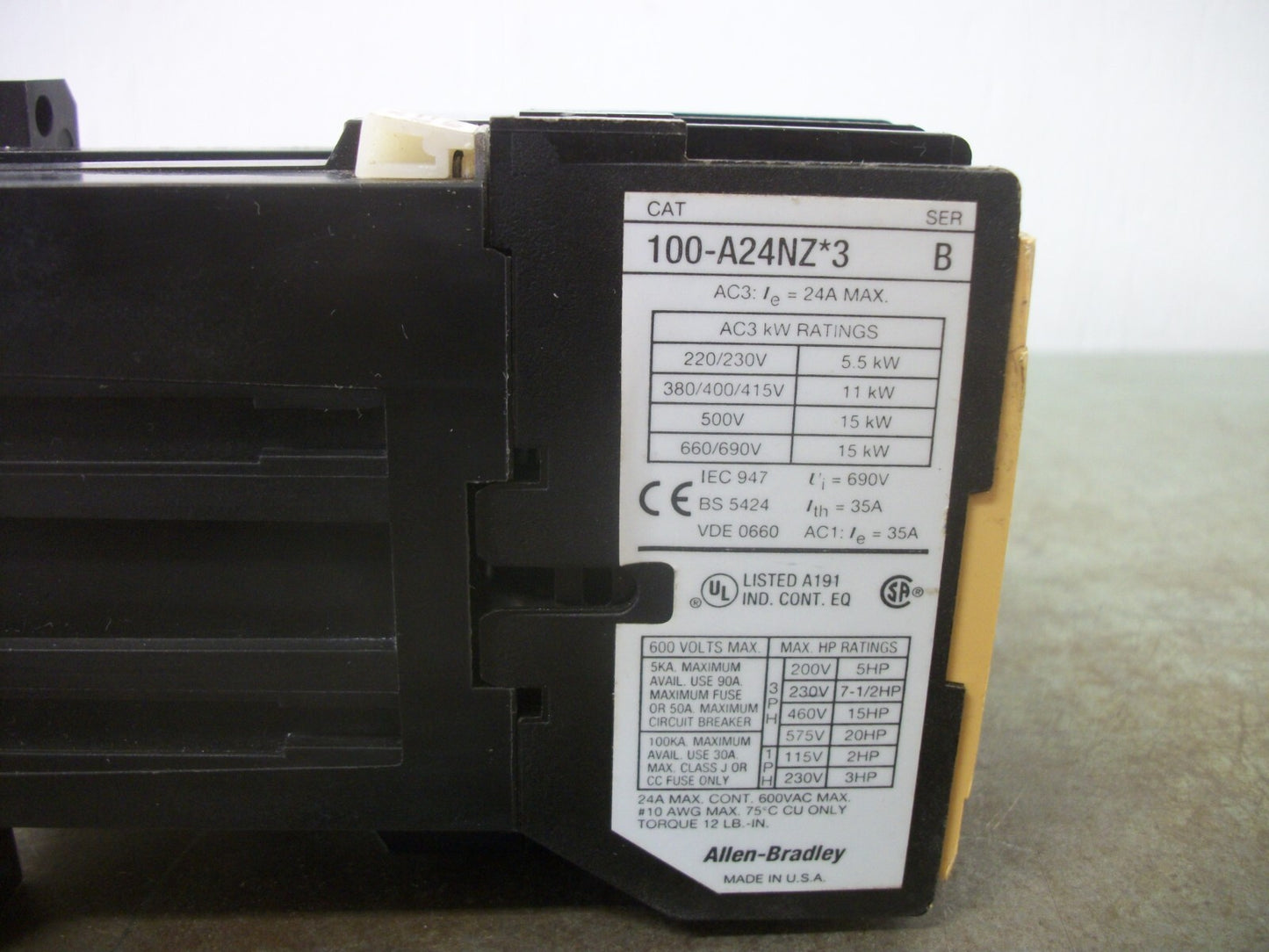 ALLEN-BRADLEY CONTACTOR 100-A24NZ*3 24AMP 24VCOIL 3PH 600V 20HP
