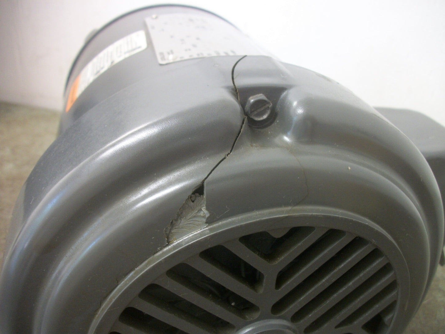 NIDEC CORP 1.5HP 145TC TEFC AC MOTOR H32P2H 200VOLT 3PH 1745RPM NOB