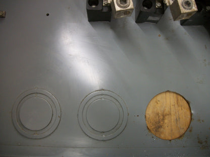 SIEMENS DOUBLE THROW DISCONNECT TYPE 1 NF354DTK 200AMP 600VOLT 3POLE NON-FUSIBLE