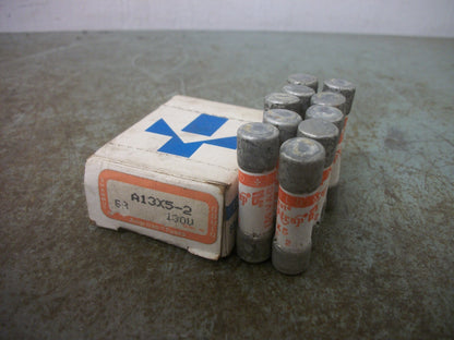 GOULD SHAWMUT BOX OF 10 TYPE 2 AMP-TRAP FUSES A13X5-2 5AMP 130VOLT NIB