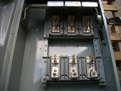 SIEMENS DISCONNECT TYPE 1 F355 400AMP 600VOLT 3POLE FUSIBLE