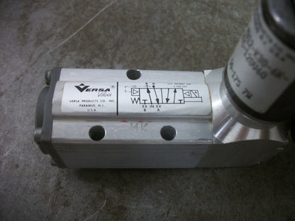 VERSA 4-WAY SOLENOID VALVE KSG-4312-K30-6K-JB1-3T-C-120V60 50-175PSI 7WATT NIB