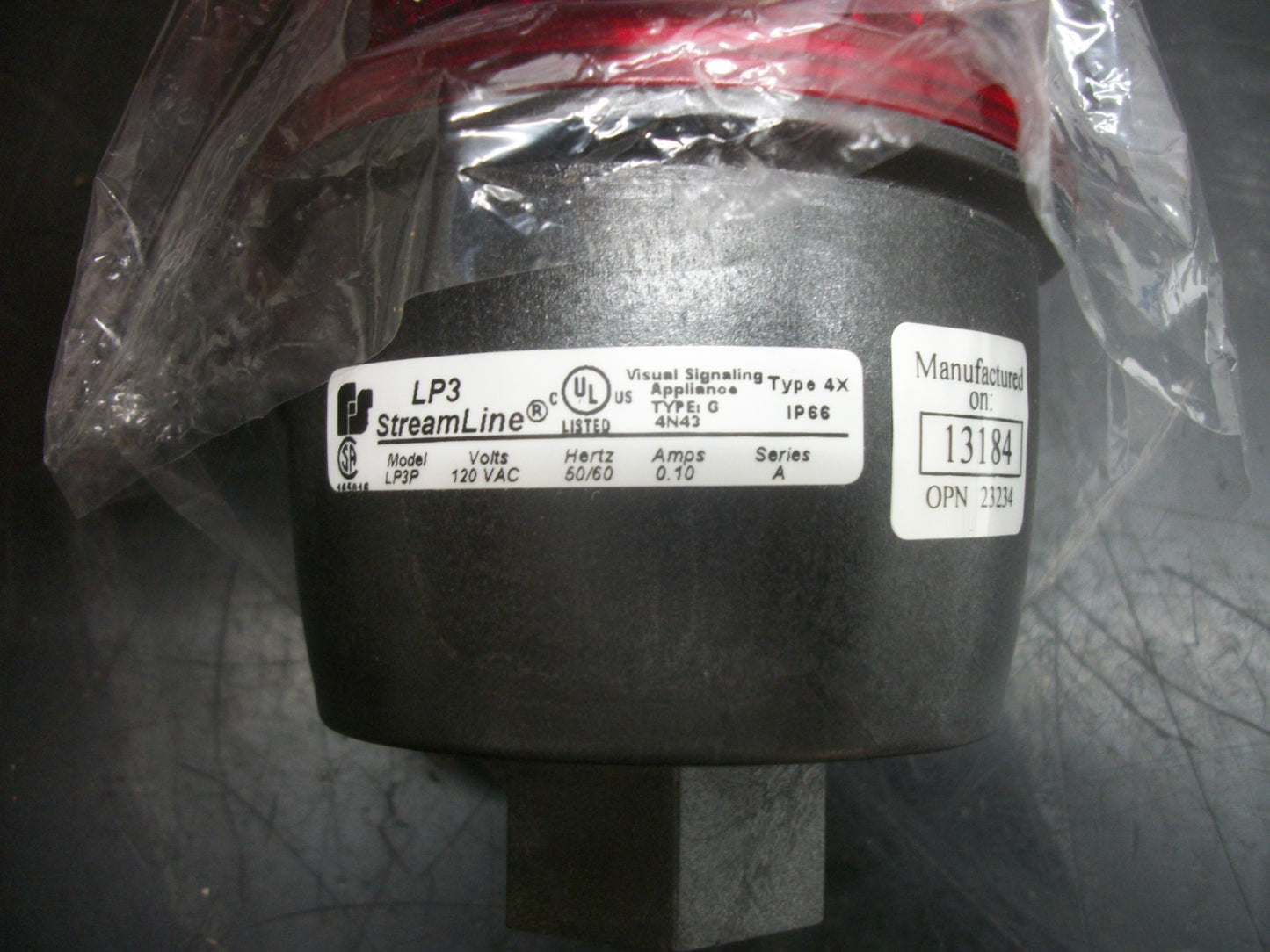 FEDERAL SIGNAL STREAMLINE RED STROBE LIGHT LP3P-120R 120VOLT NIB