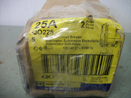SQUARE D QO CIRCUIT BREAKER QO225 25AMP 240VOLT 2POLE NOB