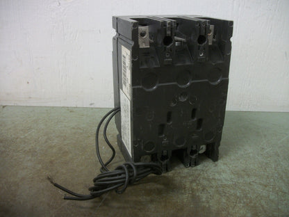 GE THED CIRCUIT BREAKER THED124020 20AMP 480VOLT 3POLE W/SHUNT NOB