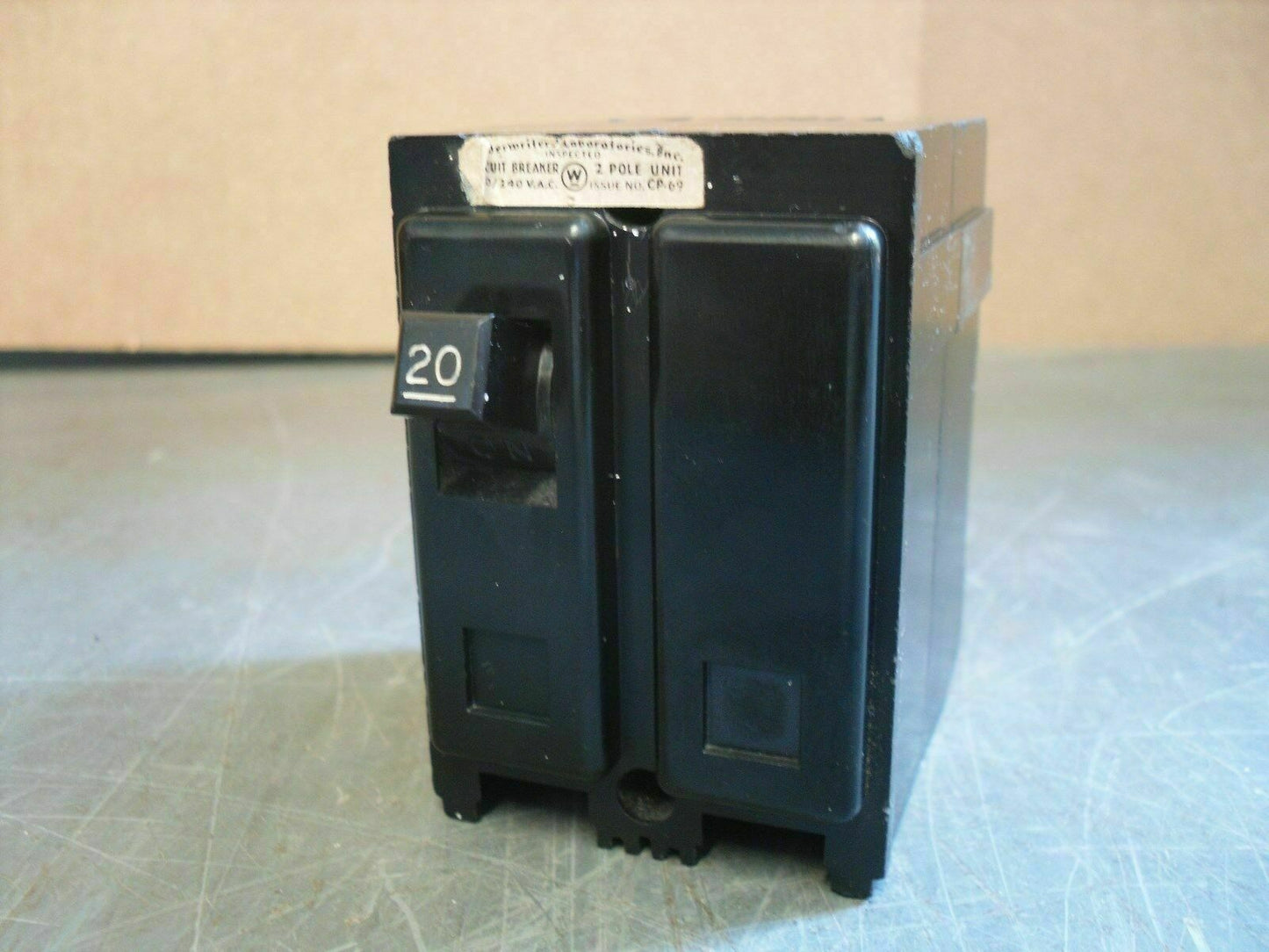 WESTINGHOUSE QNP CIRCUIT BREAKER QNP2020L 20AMP 240VOLT 2POLE