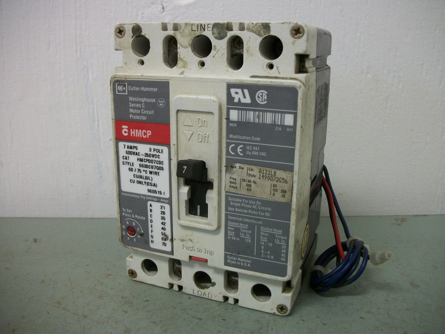 CUTLER-HAMMER HMCP CIRCUIT BREAKER HMCP007CDC 7AMP 600VOLT 3POLE W/AUX