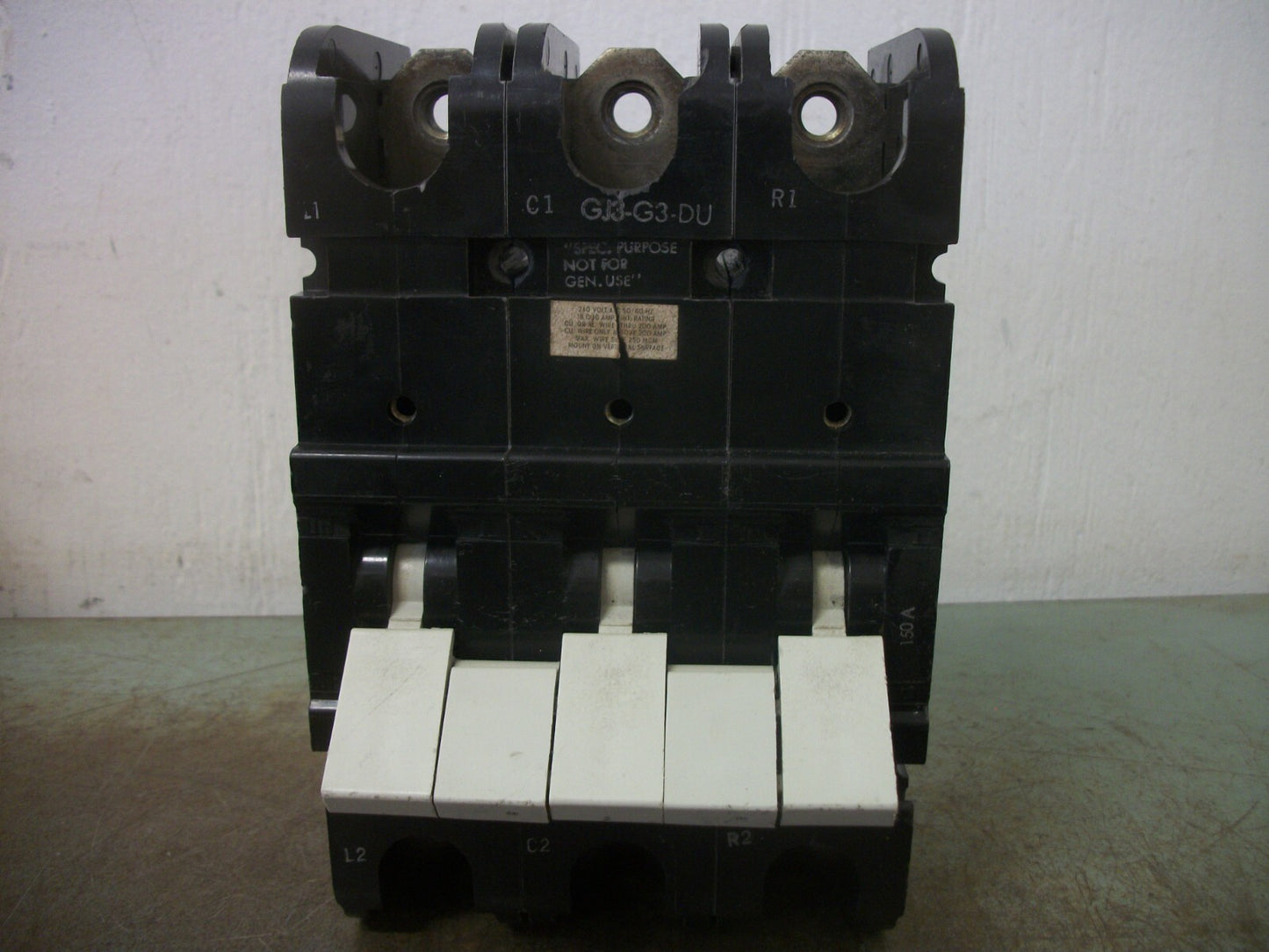 HEINEMANN CIRCUIT BREAKER GJ3-Z27-1 GJ3-G3-DU 150AMP 240VOLT 3POLE