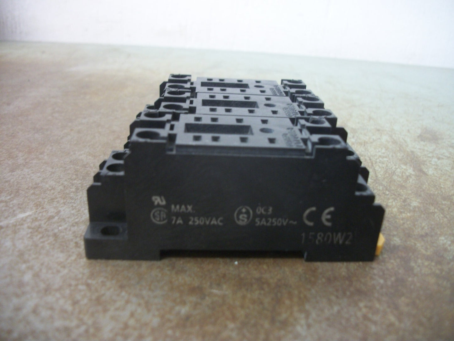 OMRON LOT OF 3 8-PIN RELAY SOCKET BASES PYF08A-E 7AMP 250VOLT