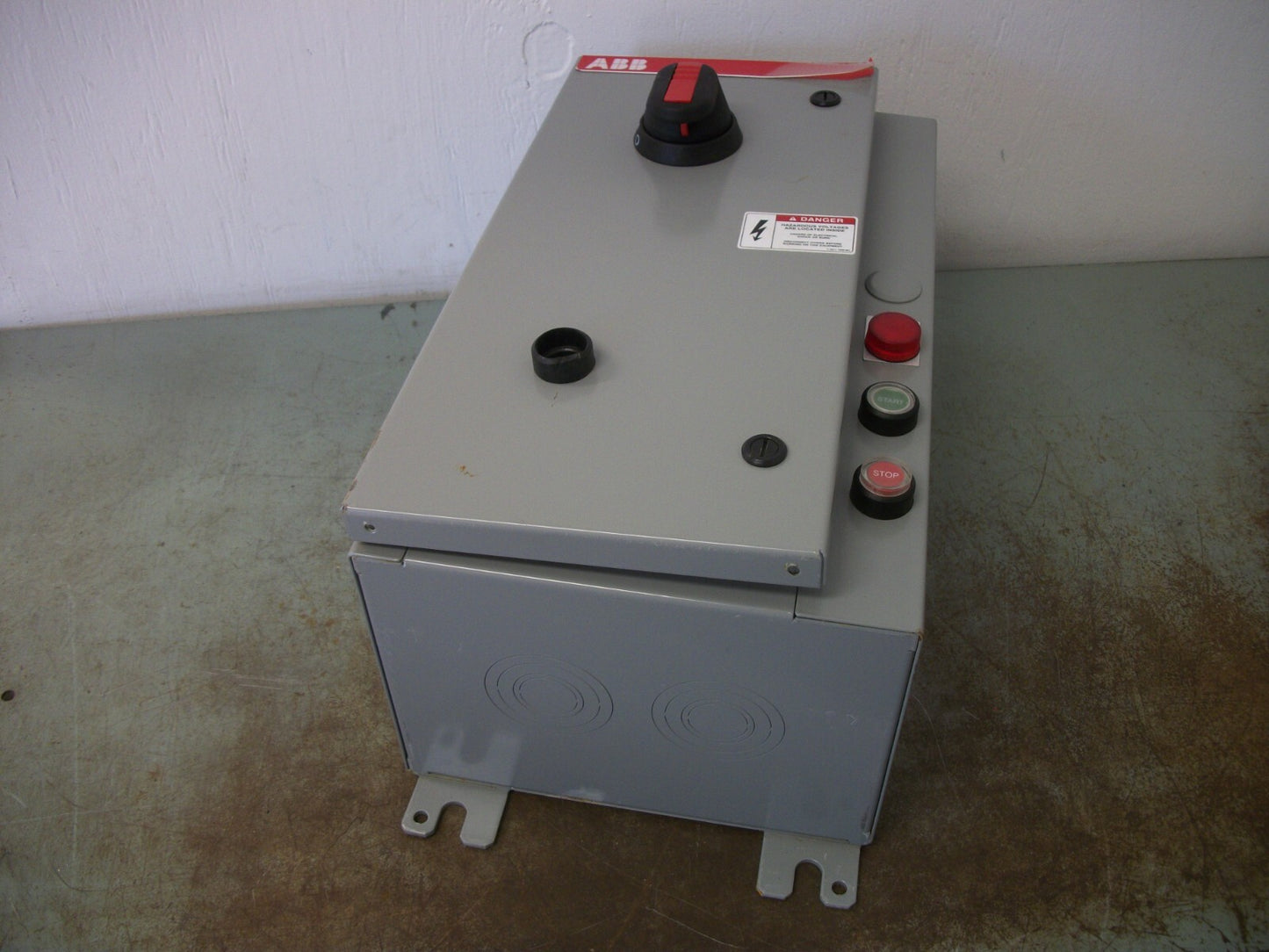 ABB STARTER COMBO 4,12 31F1-CJZ1F A16-30-10 120VCOIL 30AMP FUSIBLE NOB