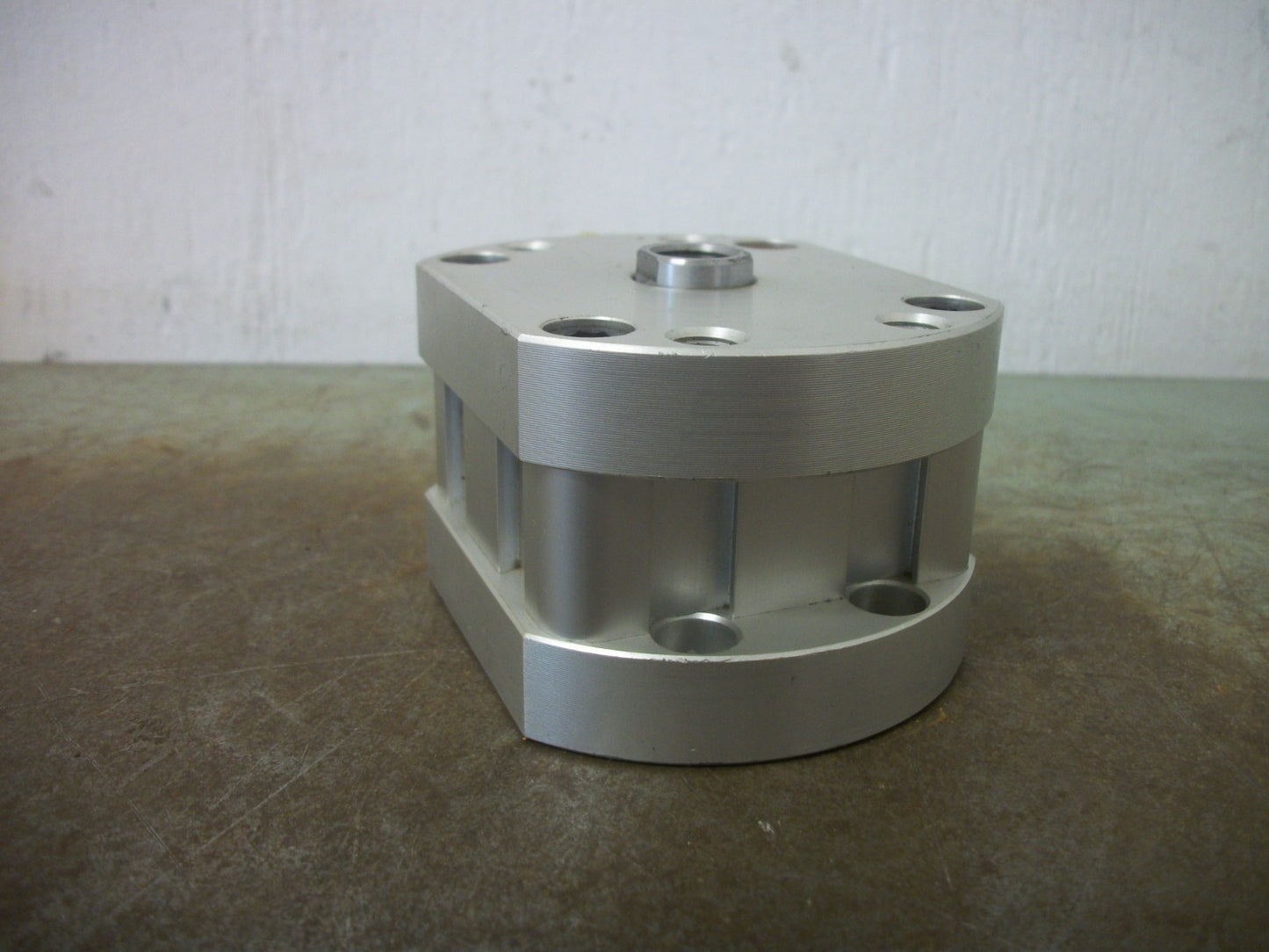 NUMATICS 2" BORE 1/2" STROKE PNEUMATIC CYLINDER X0CL-0013H-AAA0 NOB