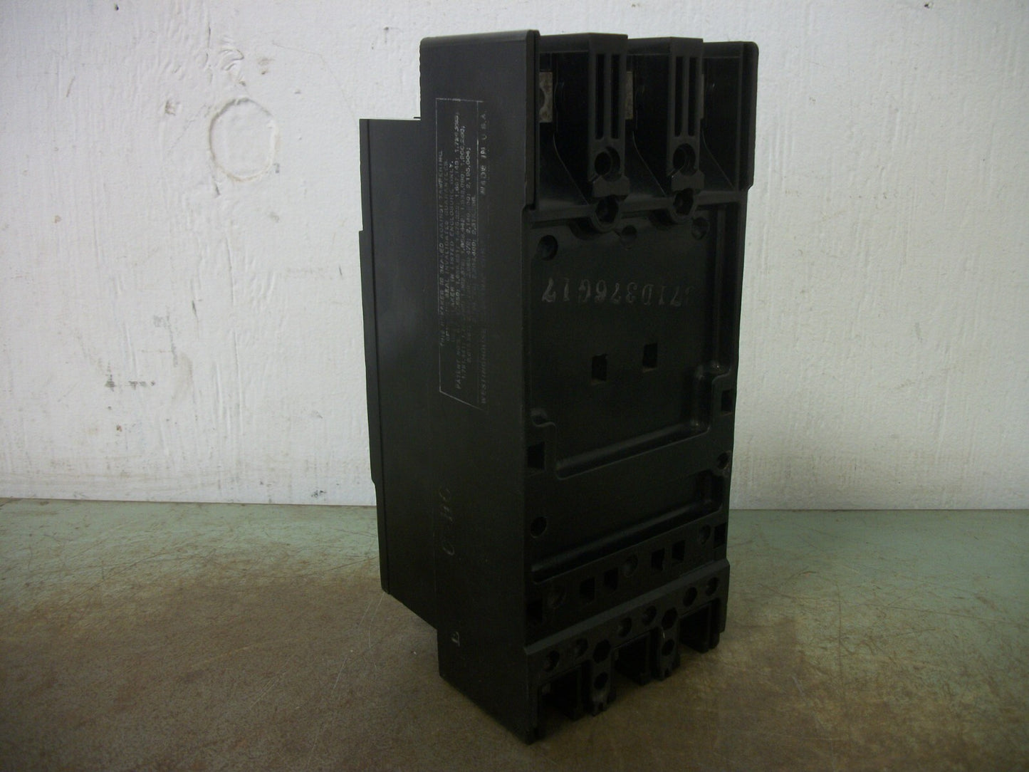 WESTINGHOUSE 371D37GG17 AB DE-ION CIRCUIT BREAKER F3050 50AMP 600VOLT 3POLE