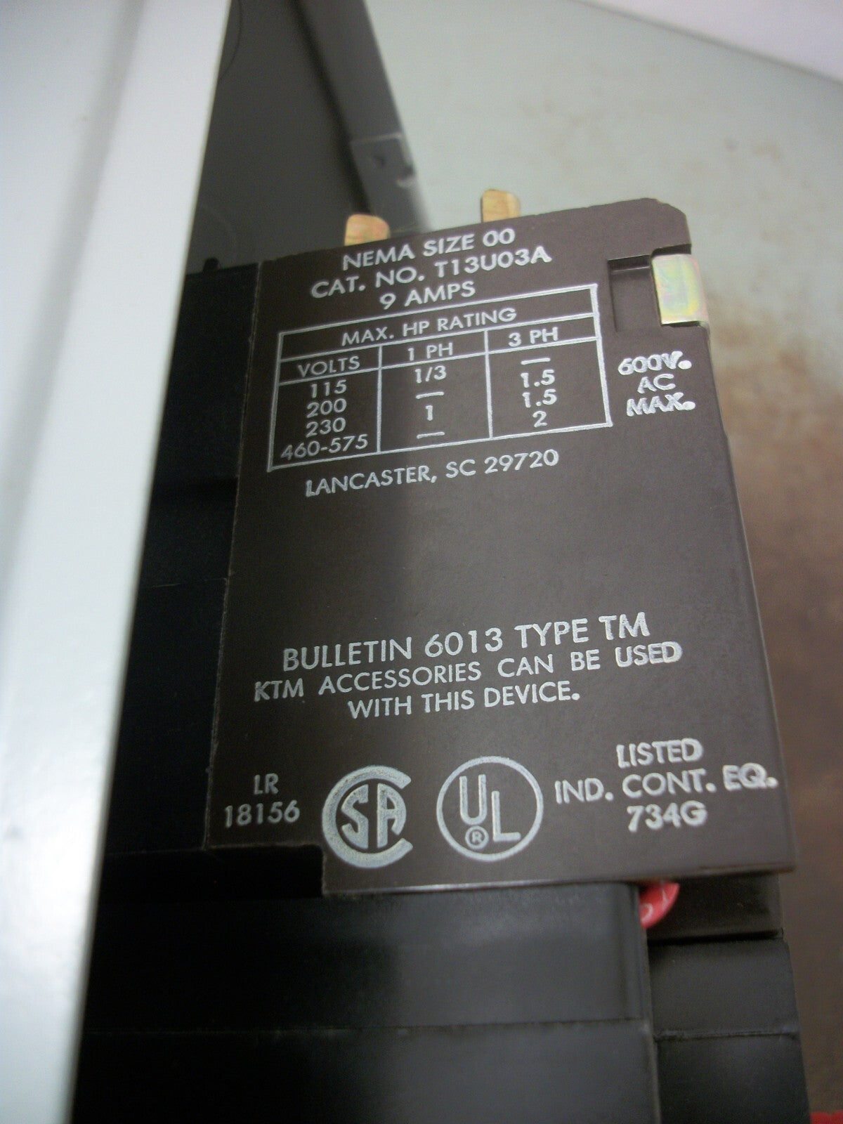 JOSLYN CLARK ENCL SIZE 00 MOTOR STARTER T13U03A 9AMP 480VCOIL 3PH 600V 2HP NOB