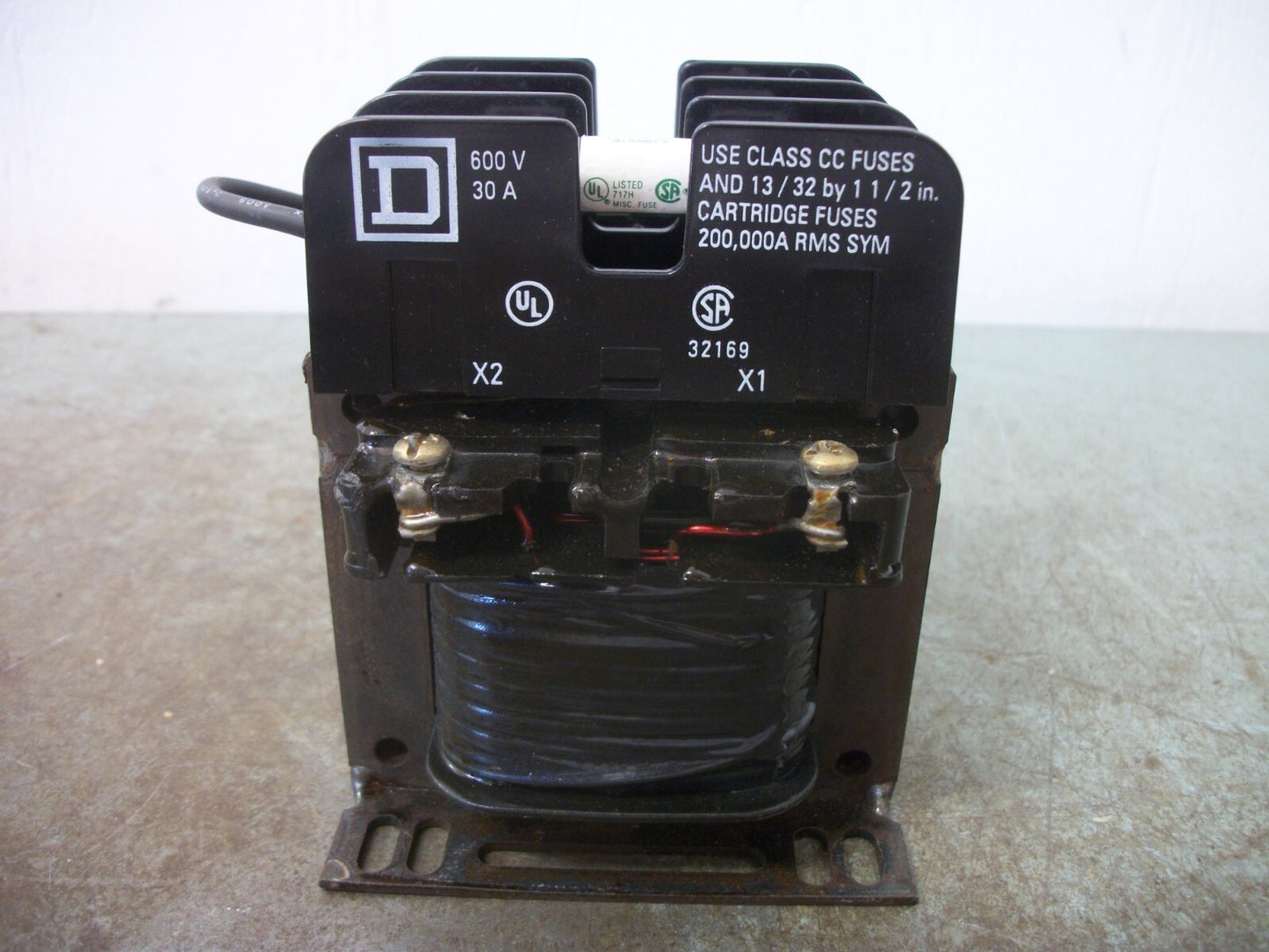 SQUARE D .100KVA 1PH TRANSFORMER 9070KF100D23 HV 120X240 LV 24
