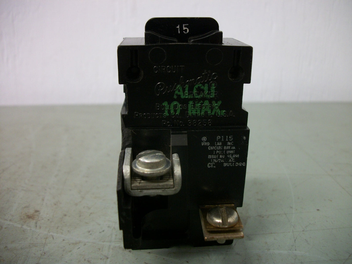BULLDOG PUSHMATIC CIRCUIT BREAKER P115 15AMP 240VOLT 1POLE
