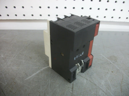 SIEMENS MOTOR PROTECTOR CIRCUIT BREAKER 3VU1300-1MH00 1.6-2.4AMP