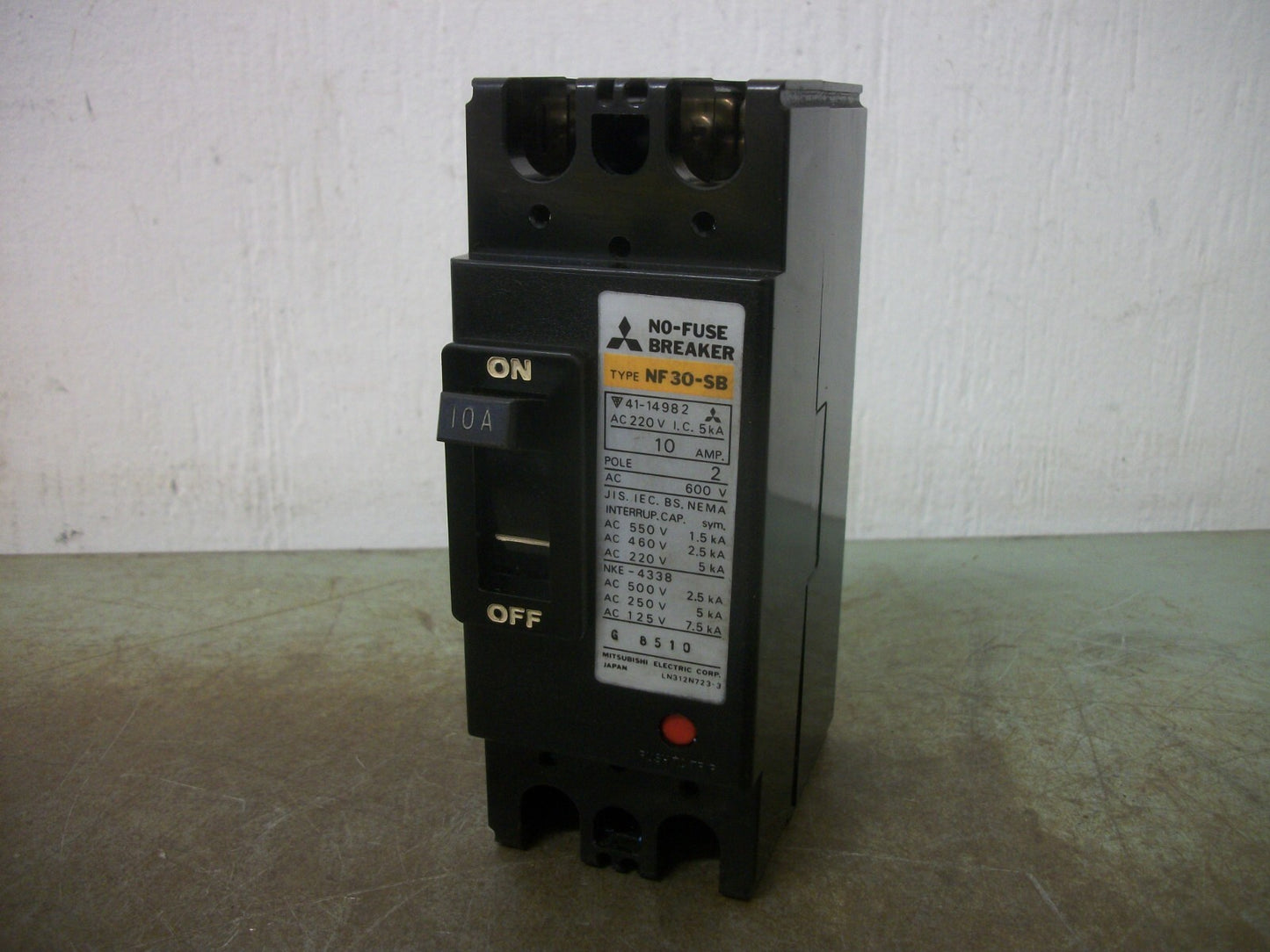 MITSUBISHI NO-FUSE CIRCUIT BREAKER NF30-SB-2P 10AMP 600VOLT 2POLE