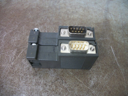 SIEMENS SIMATIC S7 LOT OF 2 PROFIBUS DP BUS CONNECTORS 6ES7 972-0BA12-0XA0