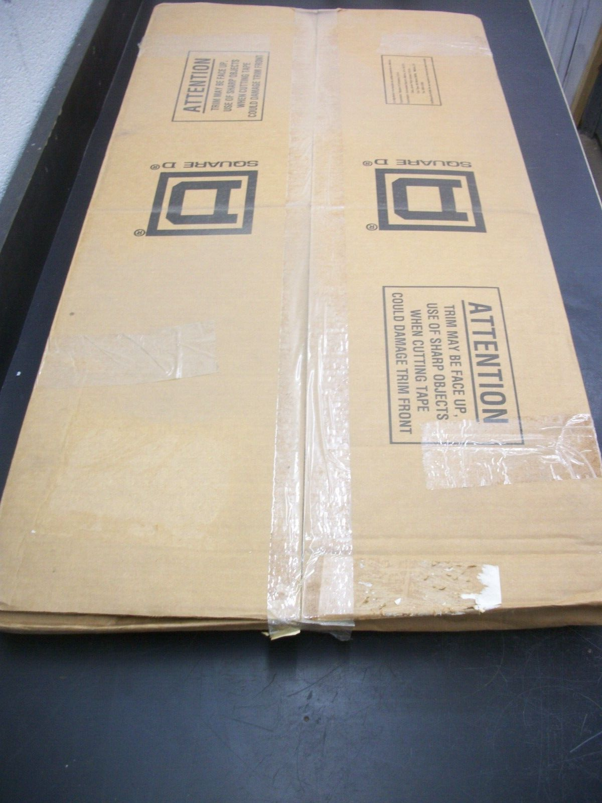 SQUARE D NQ NF LOAD CENTER PANELBOARD SURFACE FRONT NC38S NIB