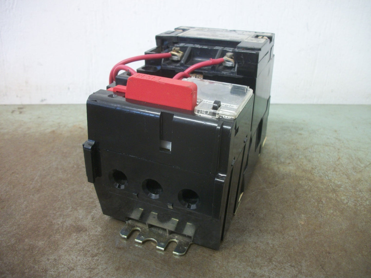 SQUARE D SIZE 0 MOTOR STARTER 8536SBG2H20 480VCOIL 3PH 600V 5HP MOTOR LOGIC