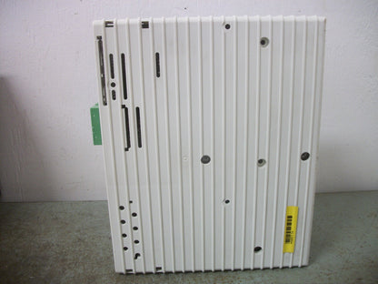 LENZE 33.8211_E 0.75KW FREQUENCY INVERTER DRIVE 00384007 400VOLT 2.4AMP