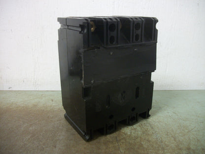 SQUARE D FAL CIRCUIT BREAKER FAL36070 70AMP 600VOLT 3POLE BLACK CHIPPED