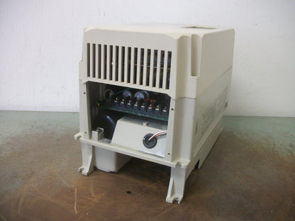 YASKAWA VARISPEED 676VH3 10HP INVERTER DRIVE CIMR-VHS47P5 460VOLT 3PH 10KVA