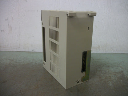 OMRON PLC POWER SUPPLY UNIT C200HW-PA204S 100-120/200-240V 120VA