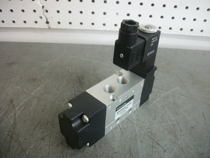 PARKER COMPAIR 1/4 SOLENOID SPRING VALVE 8MM501.K32 115VOLT 4WATT NEW