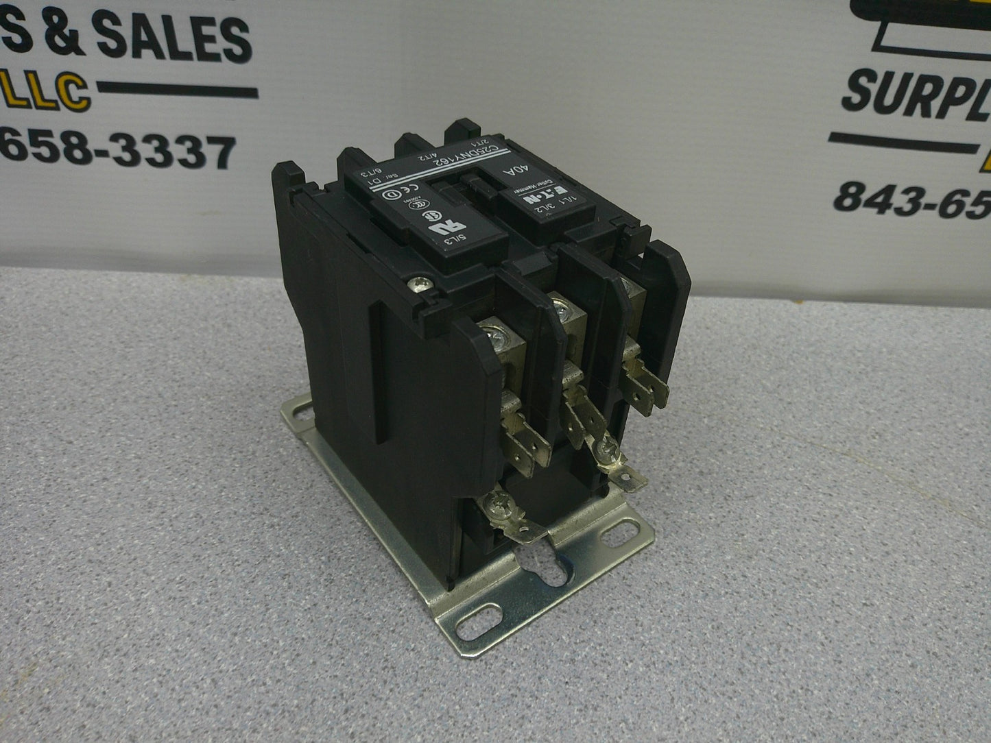 CUTLER-HAMMER CONTACTOR C25DNY162 40AMP 24VCOIL 3PH 600V 20HP