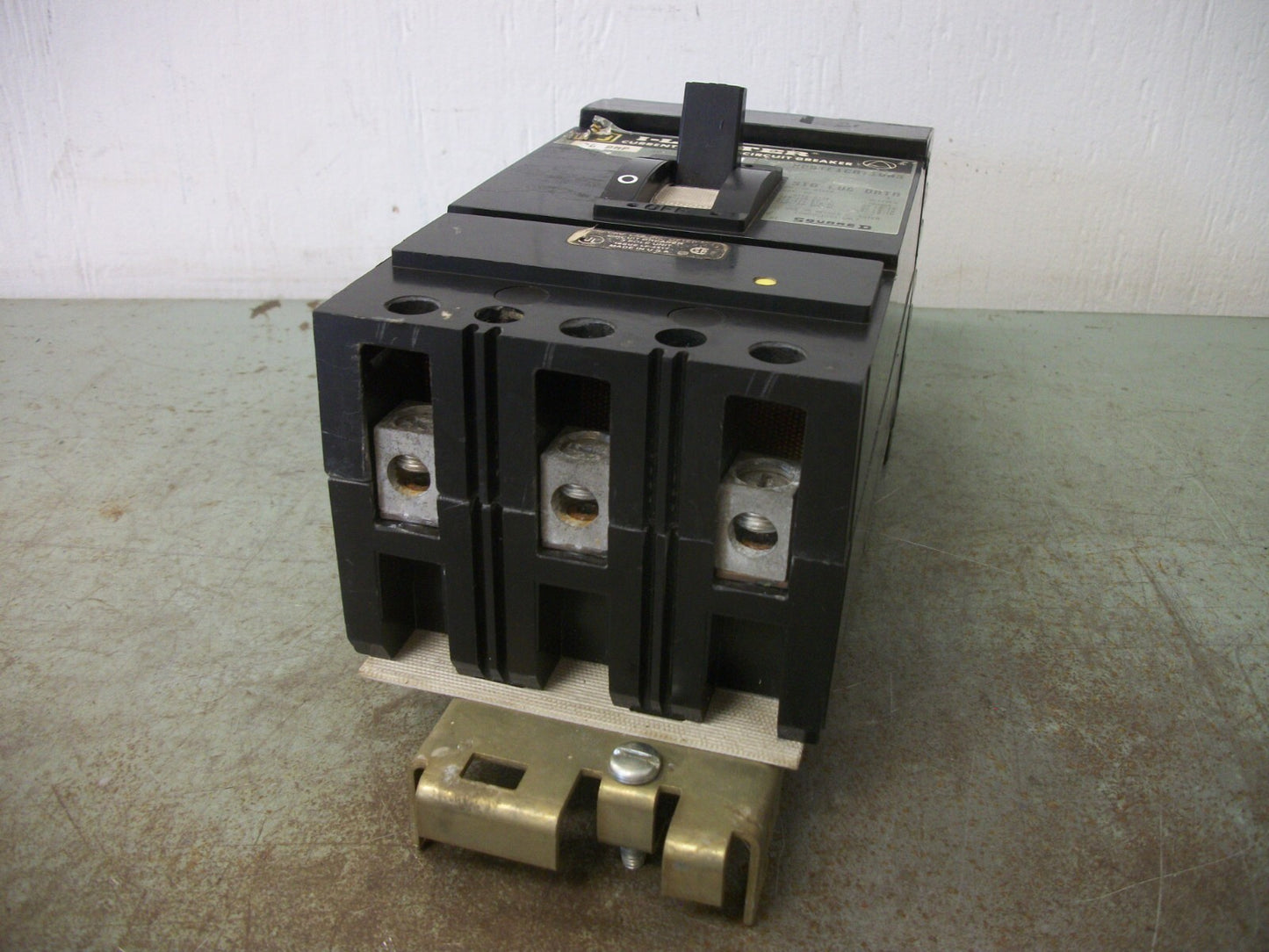 SQUARE D I-LIMITER I-LINE IF CIRCUIT BREAKER IF36070 70AMP 600VOLT 3POLE LABEL