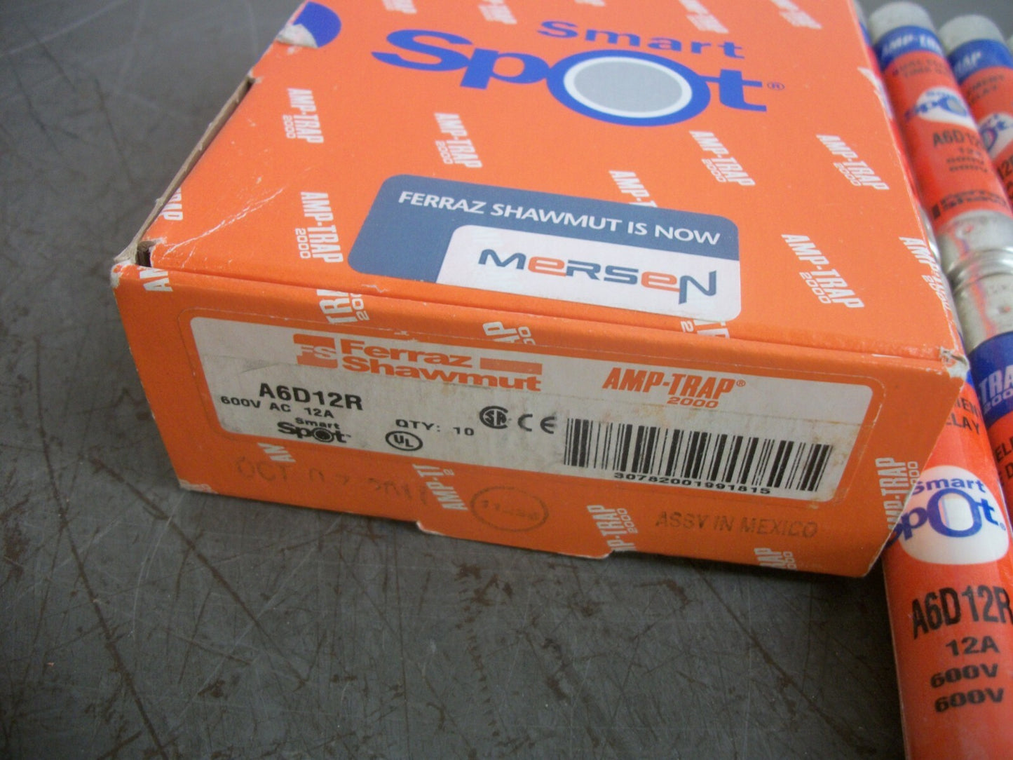 FERRAZ-SHAWMUT BOX OF 9 SMART SPOT AMP-TRAP FUSES A6D12R 12AMP 600VOLT NIB