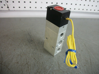 KOGANEI SOLENOID PNEUMATIC VALVE 300-4E1 100VOLT NOB