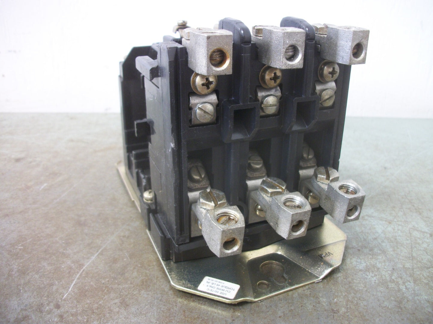 ALLEN-BRADLEY 60AMP 3POLE LIGHTING CONTACTOR 500L-C0D93 120VCOIL