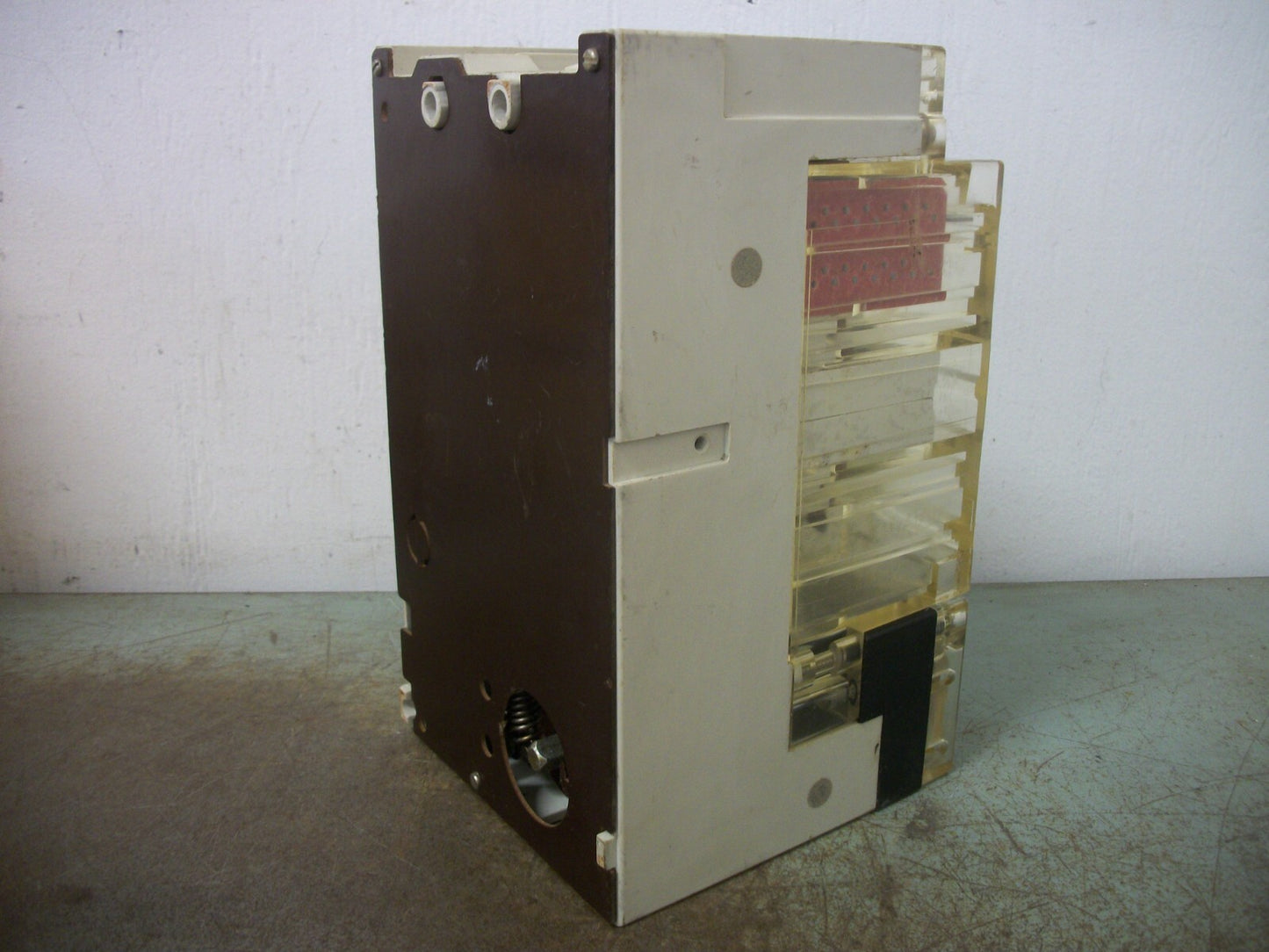 KLOCKNER-MOELLER CIRCUIT BREAKER N9-250 250AMP 600VOLT 3POLE