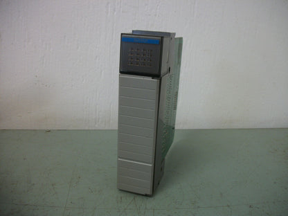 ALLEN-BRADLEY SLC 500 OUTPUT MODULE 1746-OG16