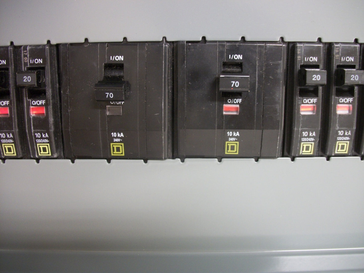 SQUARE D NQ PANELBOARD INTERIOR 45377215571400001 200A 208Y/120V 3PH 4W NIB