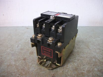 ALLEN-BRADLEY AC CONTROL RELAY SERIES C 700-N400A1 120VCOIL