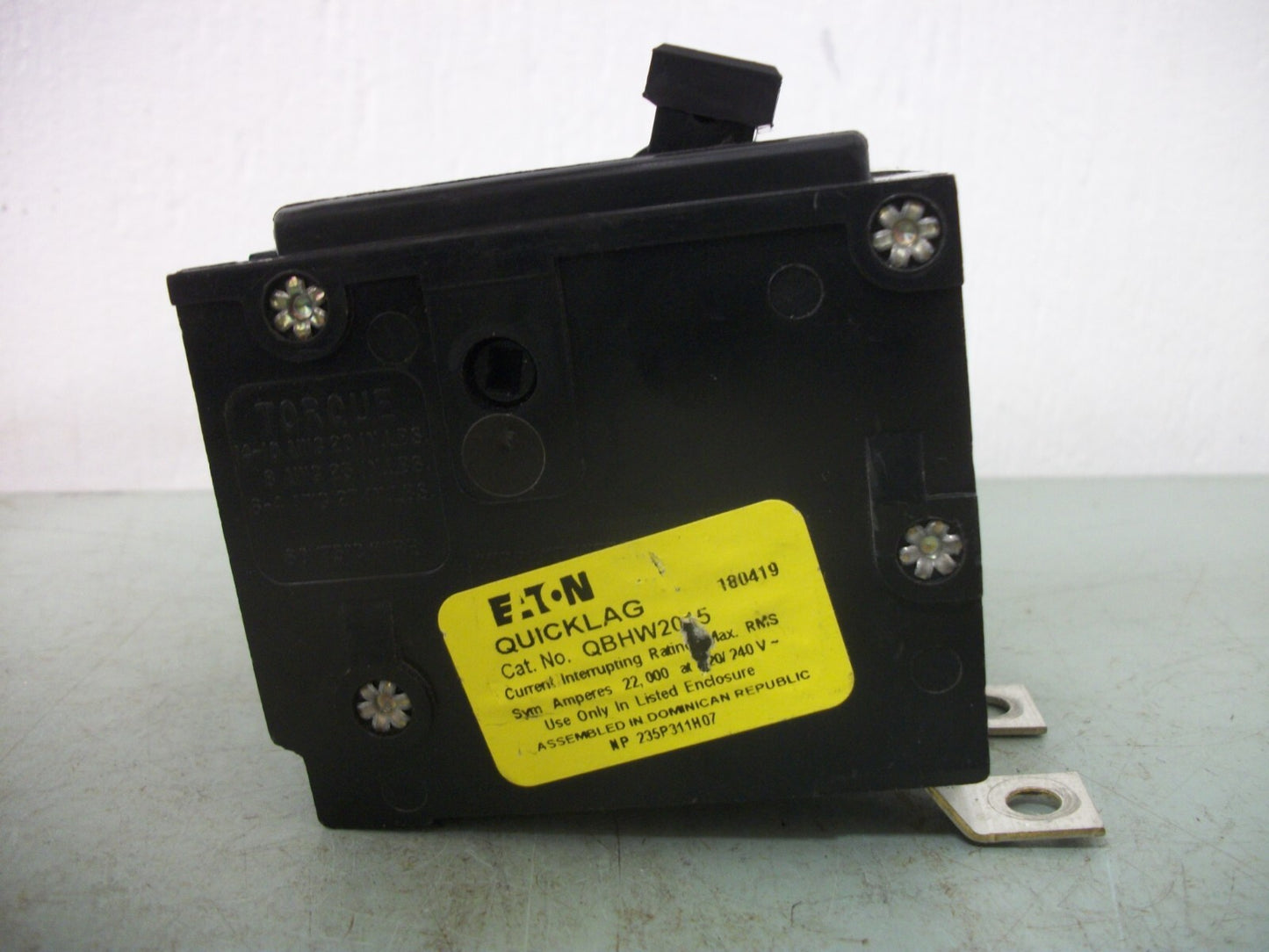 CUTLER-HAMMER QBHW CIRCUIT BREAKER QBHW2015 15AMP 240VOLT 2POLE NOB