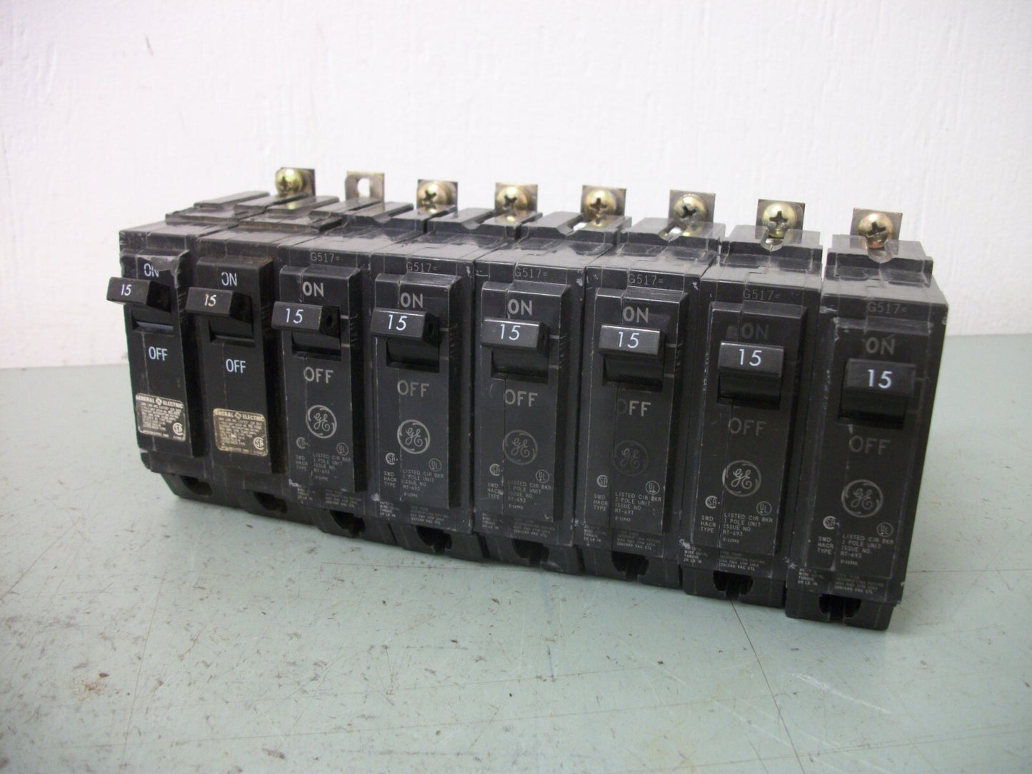 GE LOT OF 8 THQB CIRCUIT BREAKERS THQB1115 15AMP 240VOLT 1POLE OLD