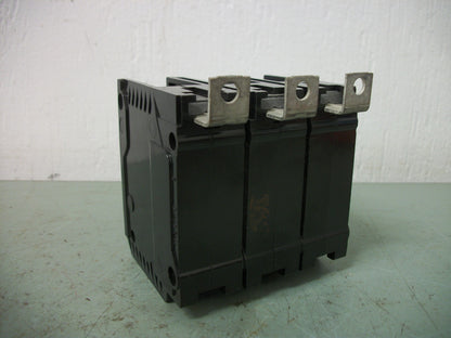 GTE SYLVANIA BQ CIRCUIT BREAKER BQ3C040 BQ340 40AMP 240VOLT 3POLE NOB