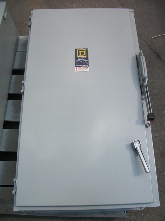 SQUARE D DISCONNECT TYPE 3,3R,12 H365AWK 400AMP 600VOLT 3POLE FUSIBLE REFURB