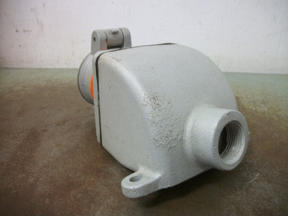 APPLETON POWERTITE PLUG & SLEEVE RECEPTACLE ADR-3033 30AMP 600VOLT 3PH 3W