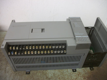 ALLEN-BRADLEY SLC 500 PROCESSOR UNIT 40 I/O 1747-L40B W/1746-A2 2-SLOT EXPAN