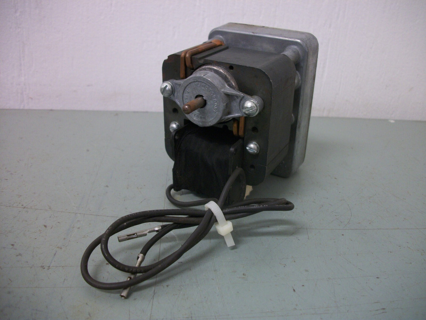 RMS MOTOR CORP HGF10L019 MOTOR ACTUATOR RMS 339 1297 115VOLT